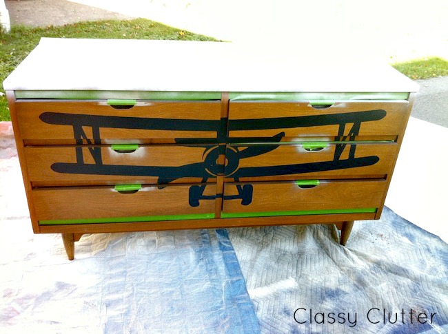 洋書「SIMPLE PAINTED FURNITURE 」 sddefault.jpg